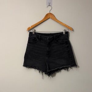 High-Waist Black Denim Shorts with Frayed Hem